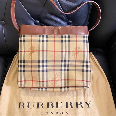 burberry 肩背包|Burberry .